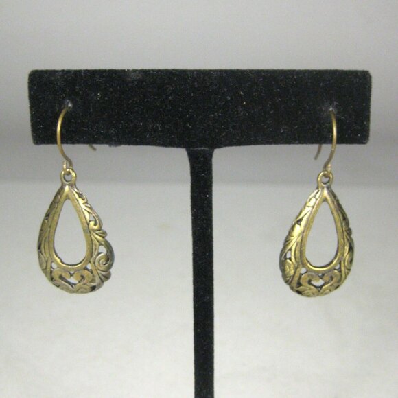 Women's Earrings 1.5 Inch Brasstone Fashion Teardrop Filigree Bohemian Retro - Picture 1 of 4